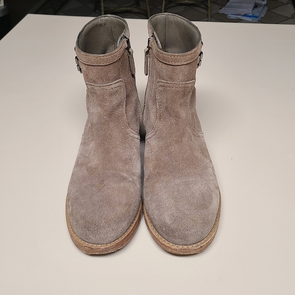 Tory Burch Eloise booties size 7 1/2 - Picture 3 of 9